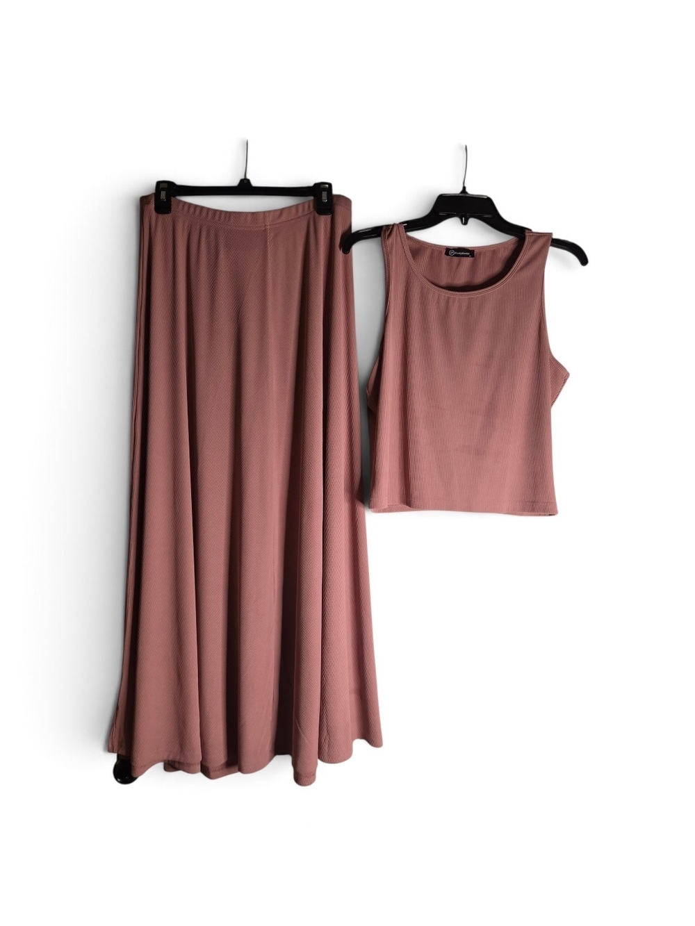 Women’s Ribbed Maxi Skirt in Dusty Rose - Picture 2 of 2